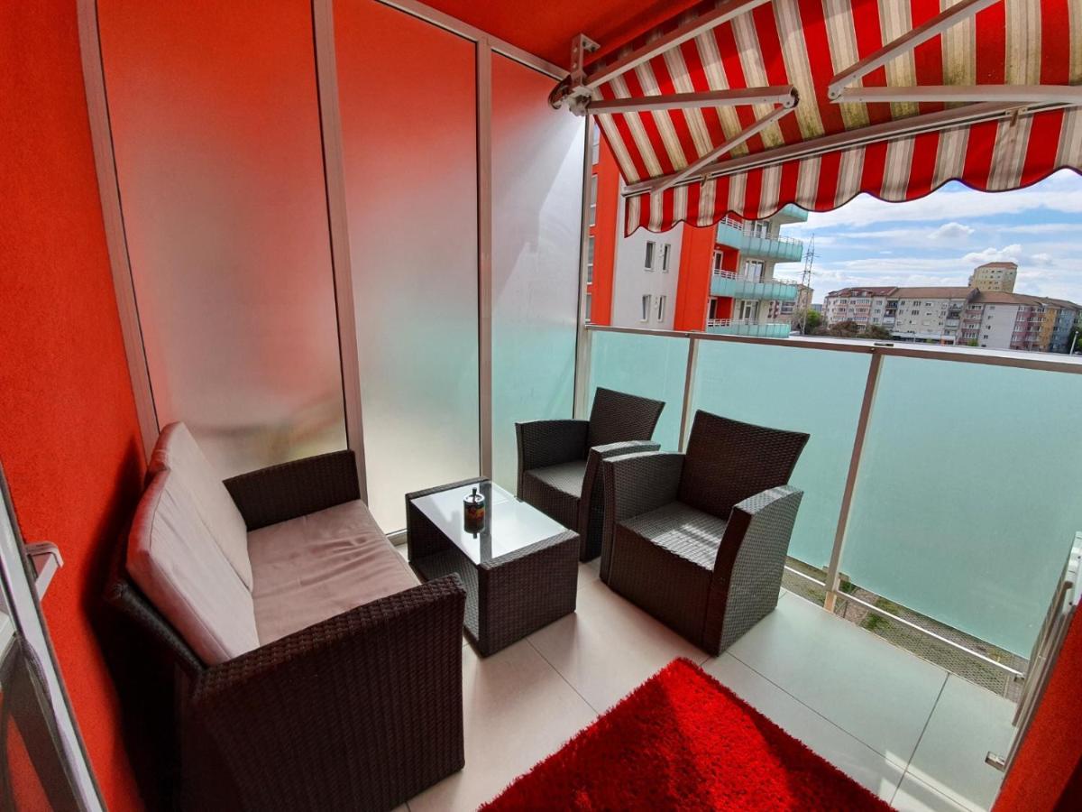 Royal Central Apartament Apartment Oradea Exterior photo