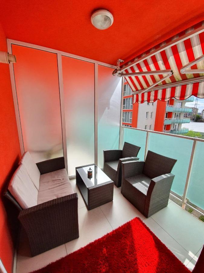 Royal Central Apartament Apartment Oradea Exterior photo