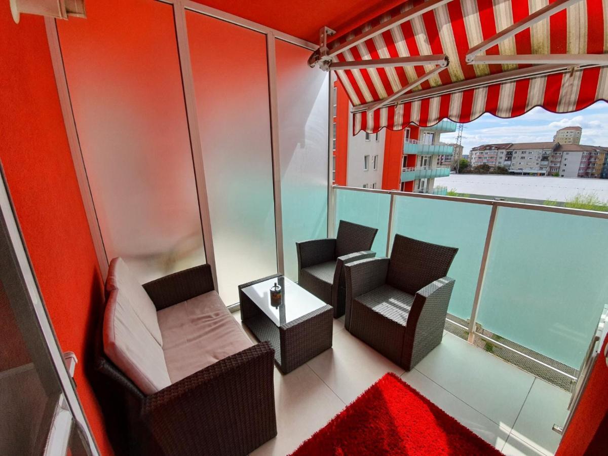 Royal Central Apartament Apartment Oradea Exterior photo